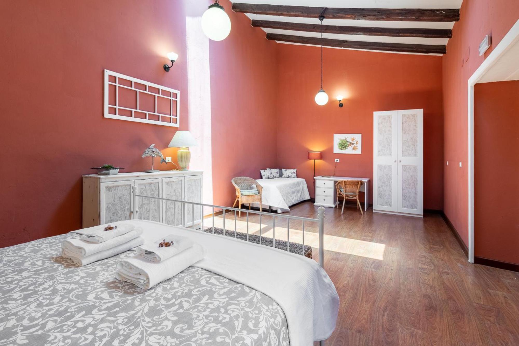 Casona Gildana: Historia, Patrimonio/E-Working Villa อารูกัส ภายนอก รูปภาพ